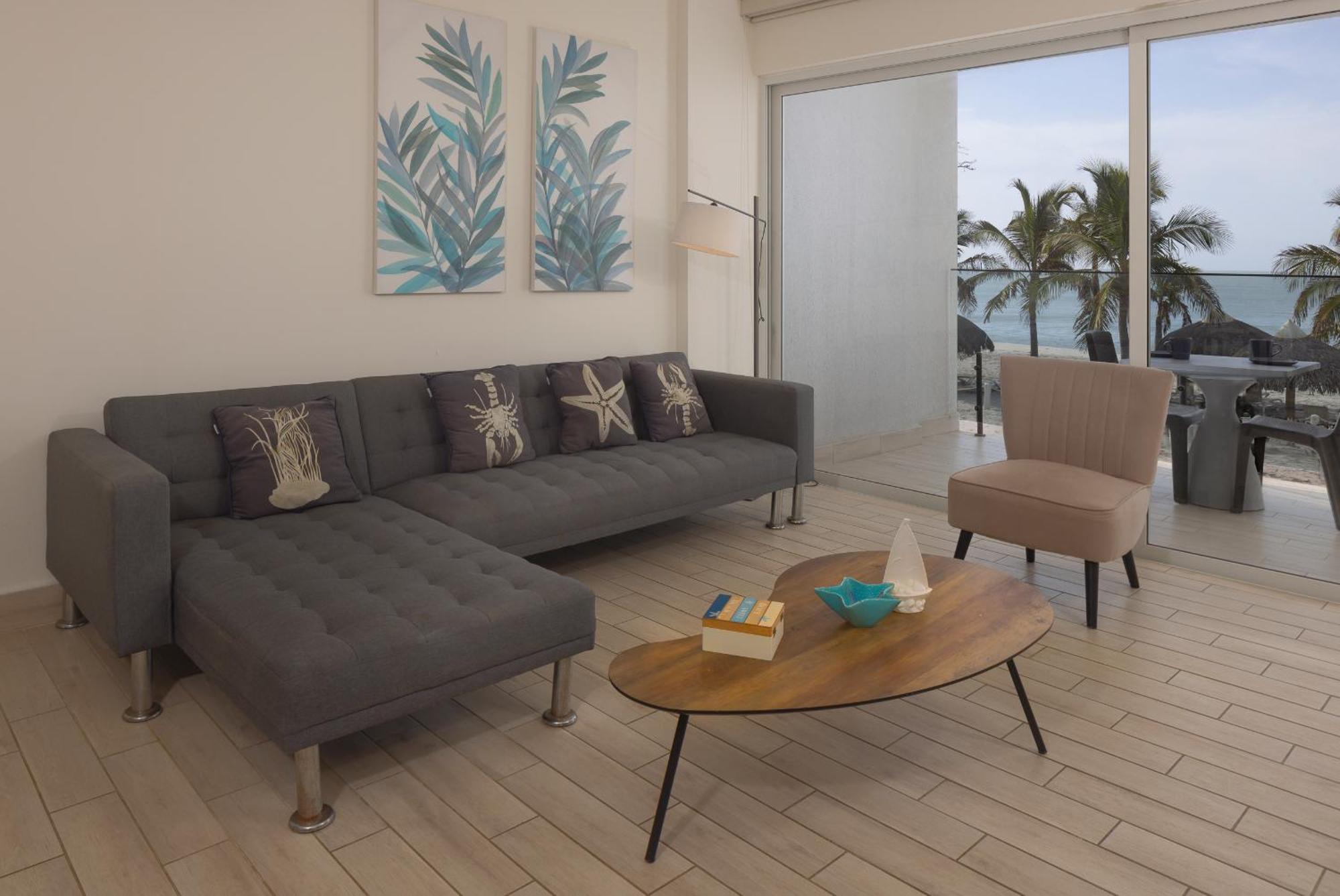 Sanctuary By Playa Caracol Frente Al Mar Apartment