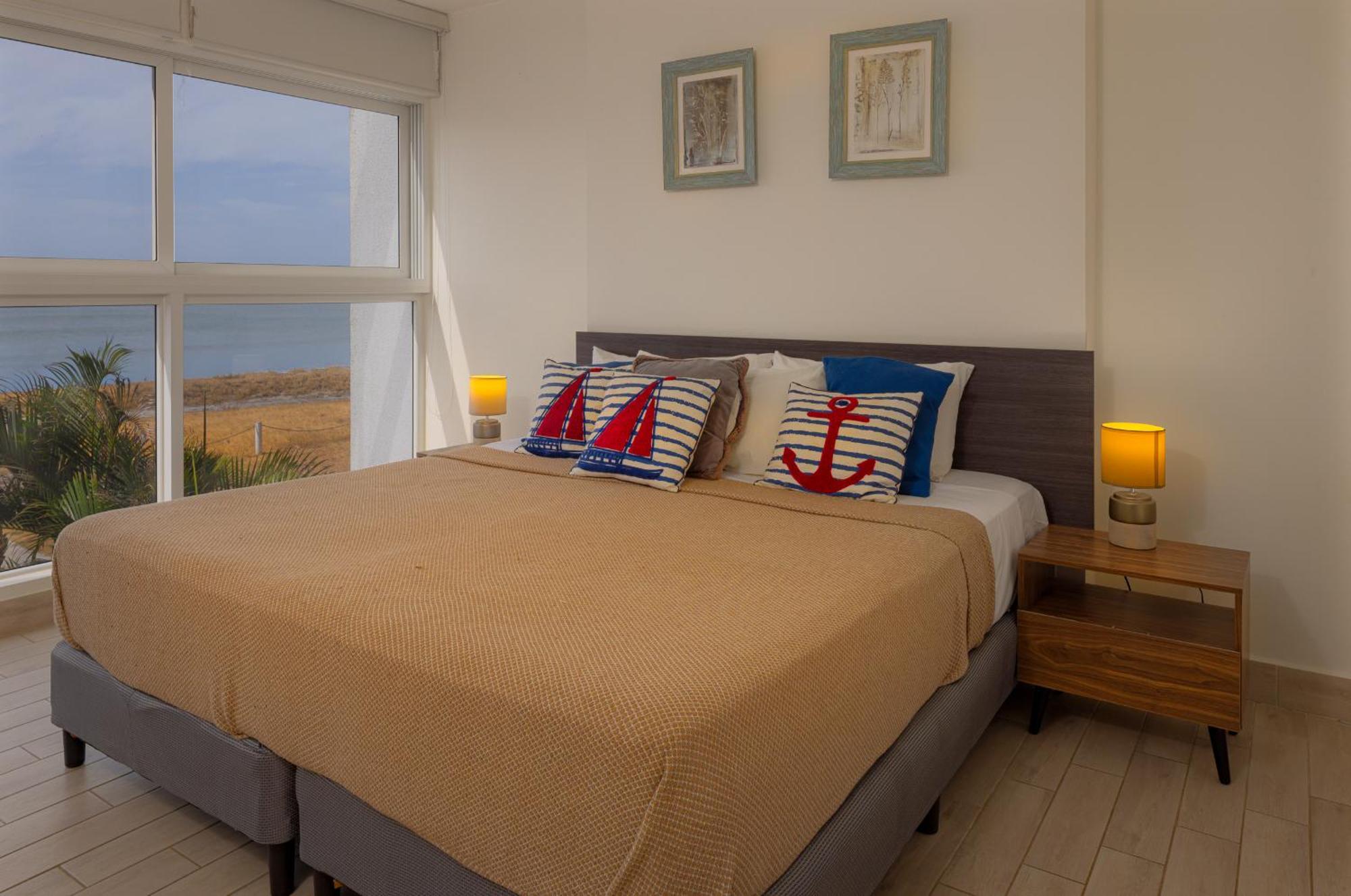 Sanctuary By Playa Caracol Frente Al Mar Apartment *