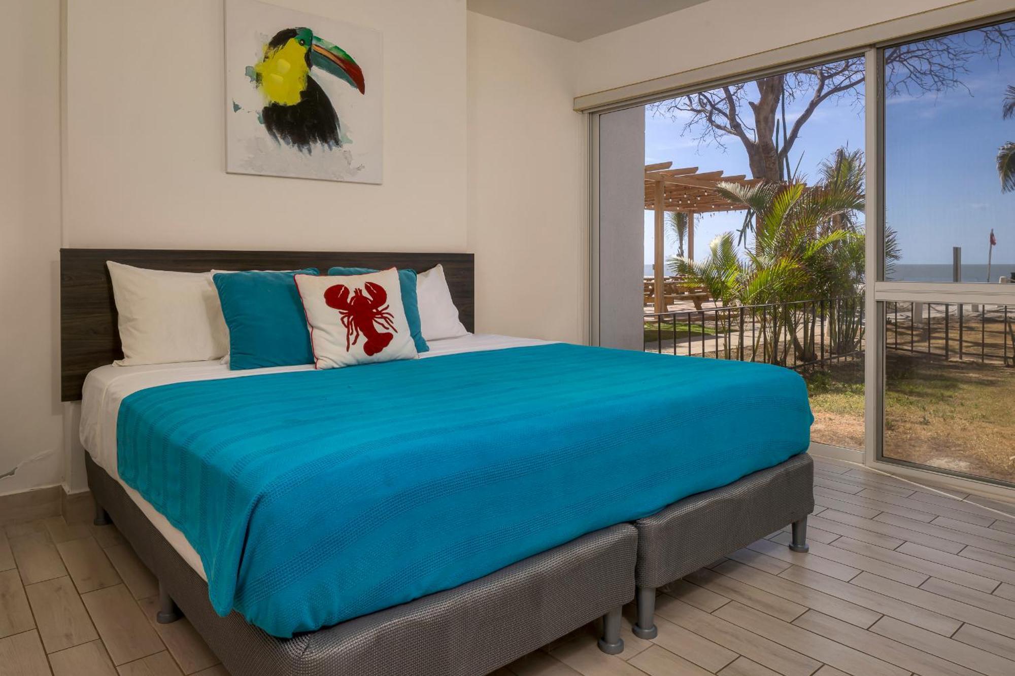 Sanctuary By Playa Caracol Frente Al Mar Apartment *